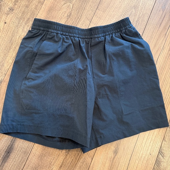 Lululemon Bowline Short 5” inch inseam - Navy Blue - Picture 1 of 2